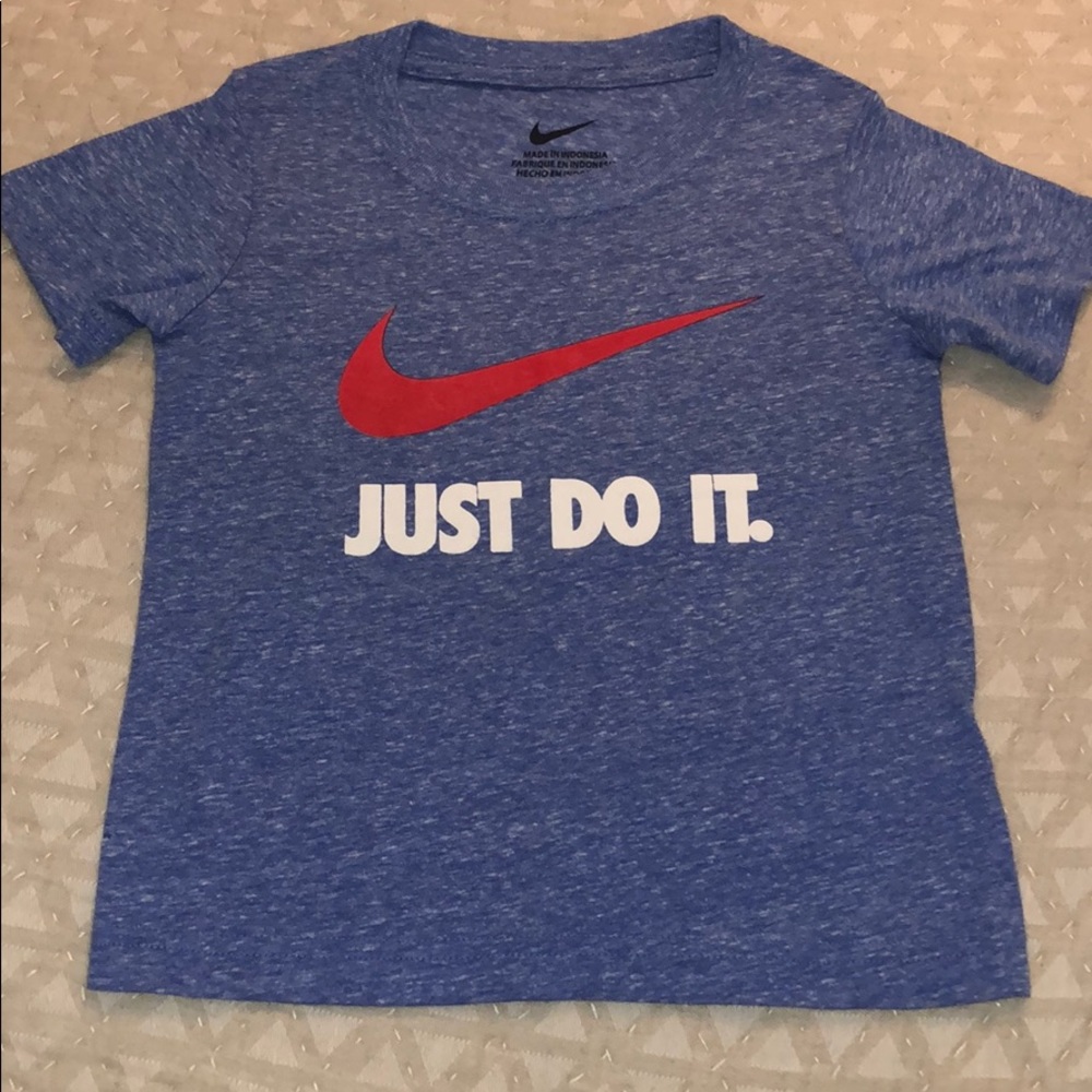COPY - Nike just do it T-shirt Size 3T NWT